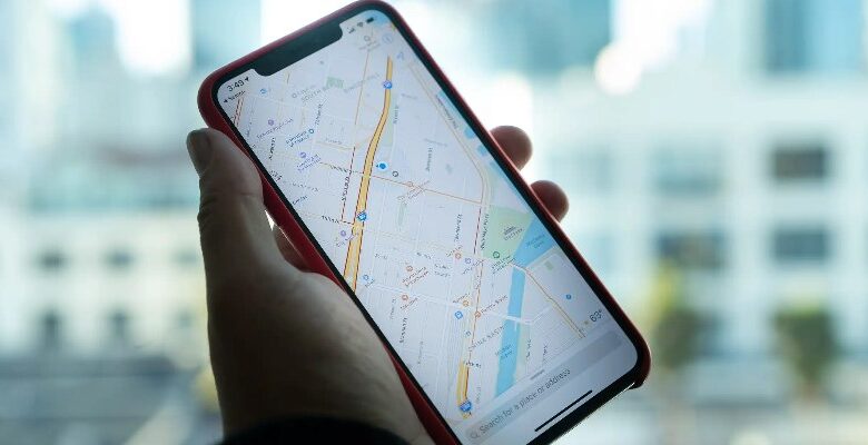 Nascondere la posizione su iPhone per proteggere la privacy